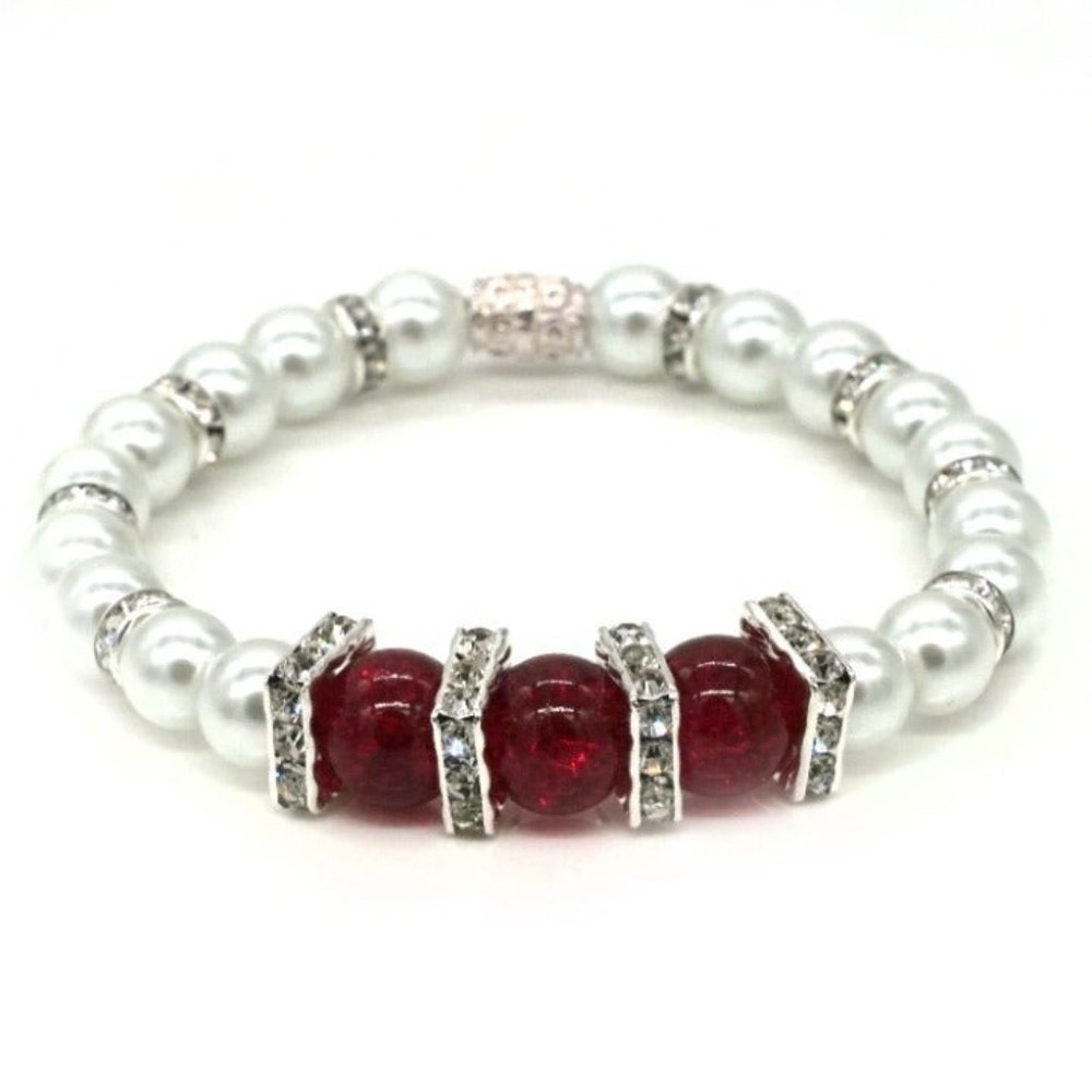 Bracelet Pearls and Red Crackled Beads Stretch. OS. - Picture 1 of 2